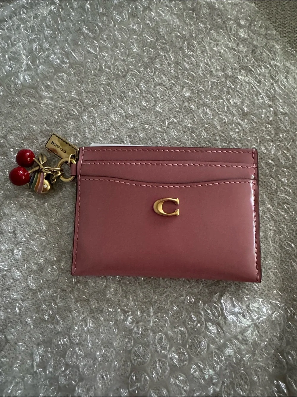 NEW Coach Peony Pink Brass Leather Essential Card Case With Charms